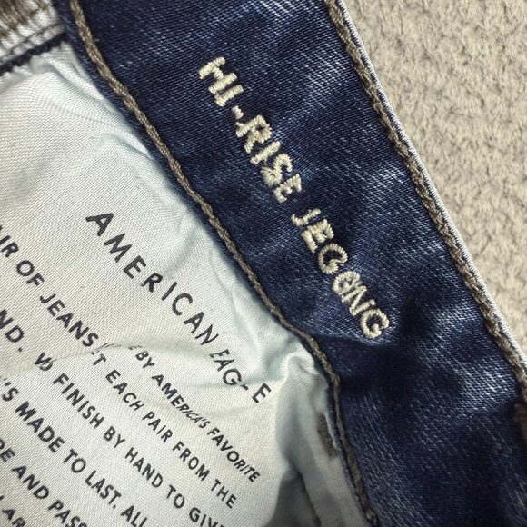 American Eagle Jeans Womens Sz 8 Blue Super Stretch Hi-Rise Jegging Ripped Knees - Picture 4 of 9